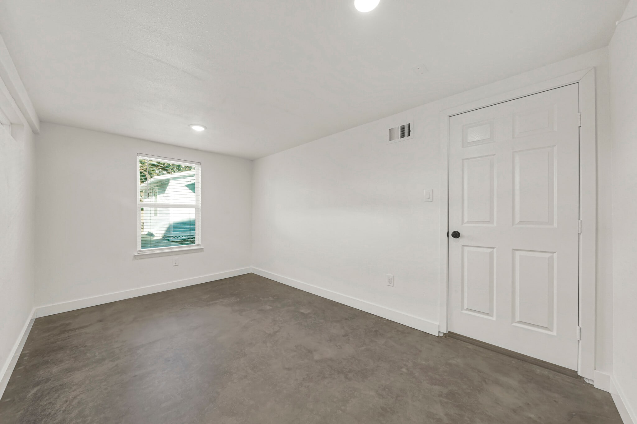 Bedroom - 1518 Dorothy St