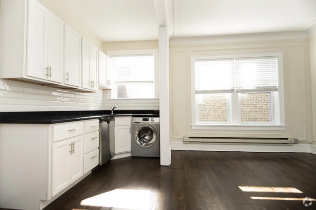 Building Photo - 321 Kedzie St