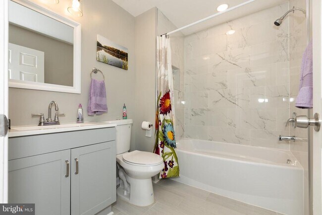 Building Photo - 9520 48th Ave