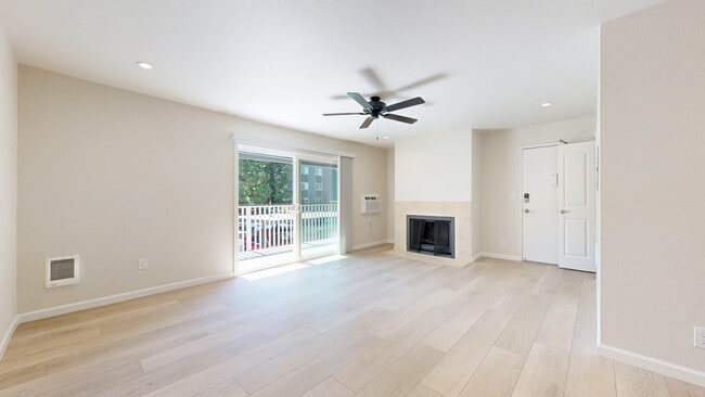 Building Photo - 401 Ignacio Blvd
