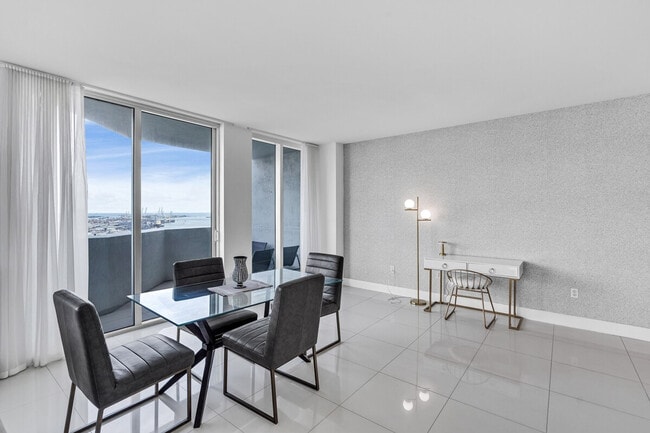 Building Photo - 141 NE 3rd Ave