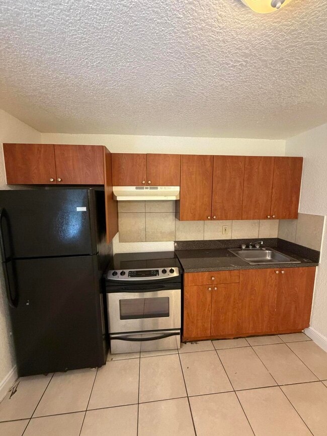 Building Photo - 1309 NW 2nd Ave