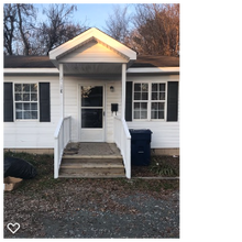 Building Photo - AVS 317-B E Dundee St