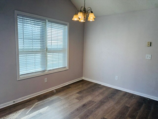 Building Photo - 132 Vineyard Ridge Dr