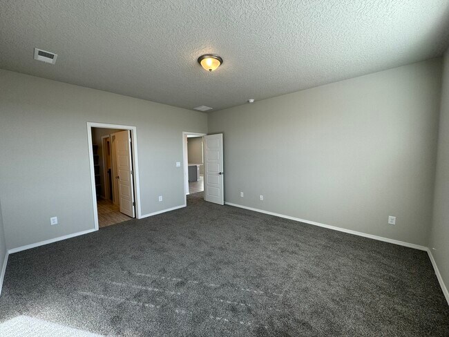 Building Photo - 776 Amatista Lp SE