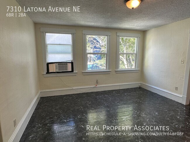 Building Photo - 7310 Latona Ave NE