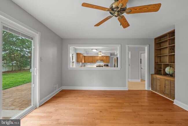 Building Photo - 193 Beekman Ln