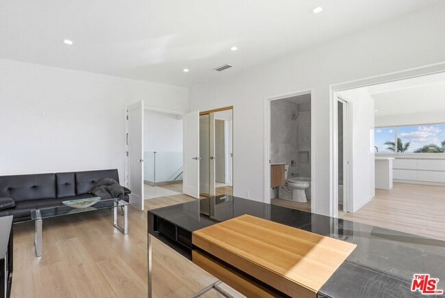 Building Photo - 18109 W Coastline Dr
