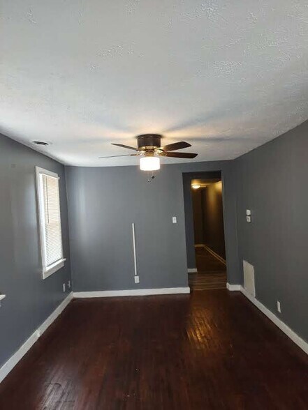 Building Photo - 4318 Nevada Ave