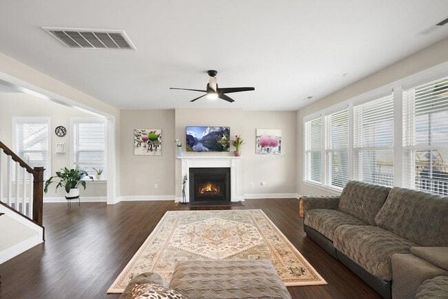 Building Photo - 2873 Angelica Rose Way