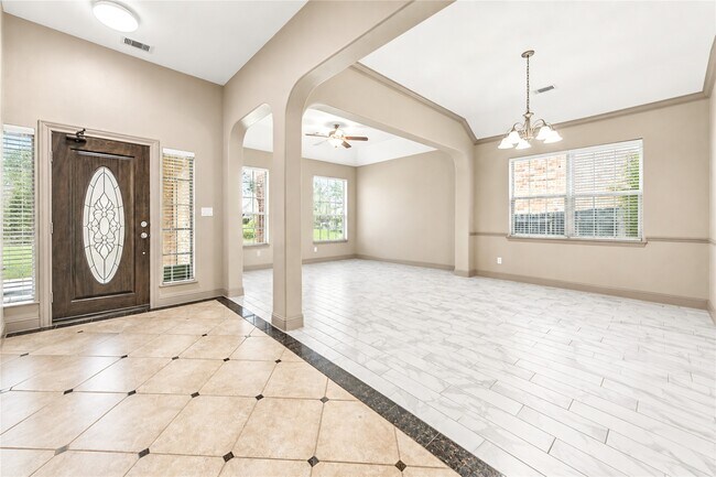 Building Photo - 6210 Bristol Path Ln
