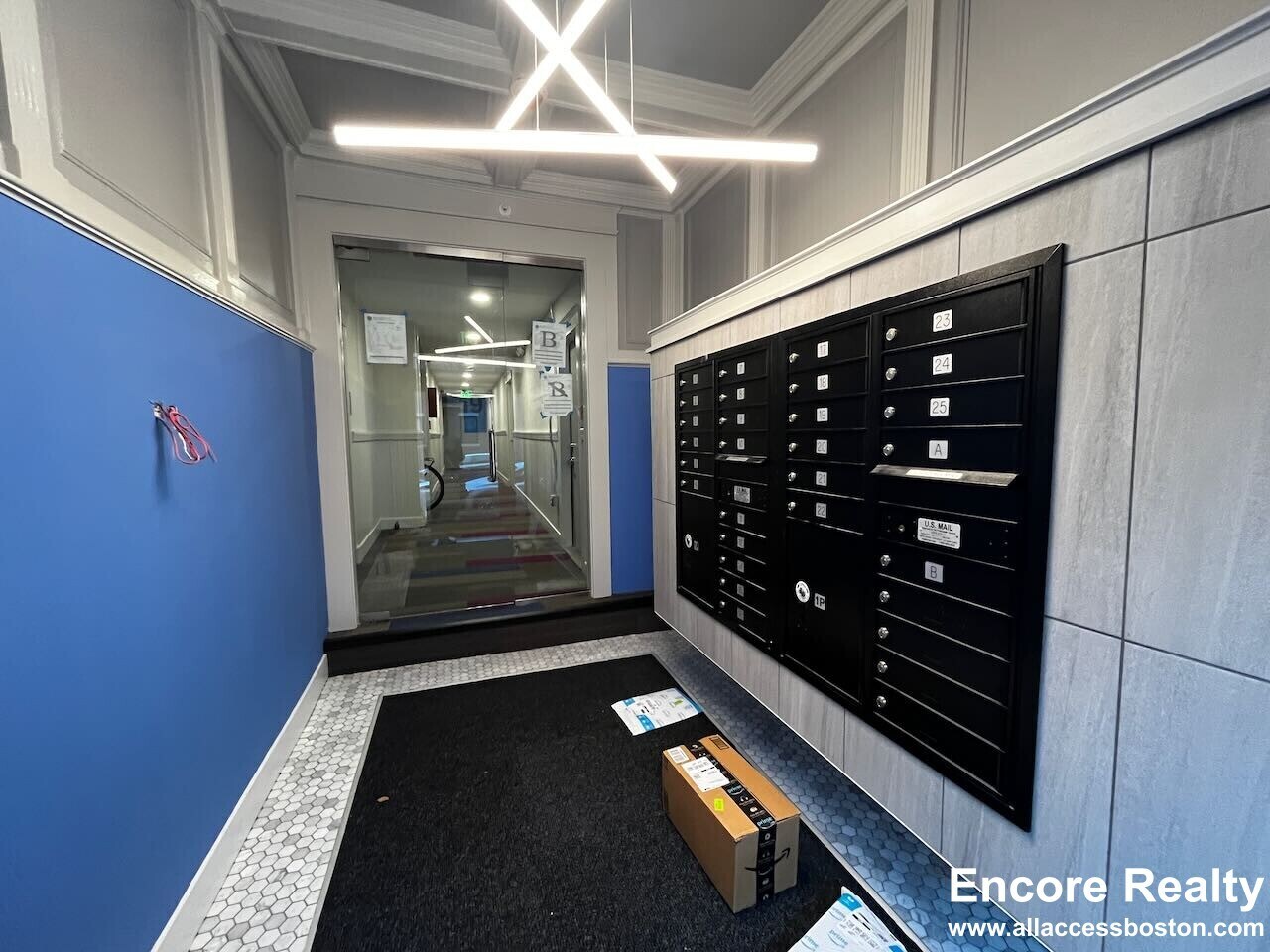 Building Photo - 19 Peterborough St