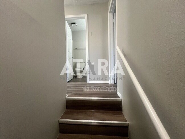 Building Photo - 4247 S Hwy 89