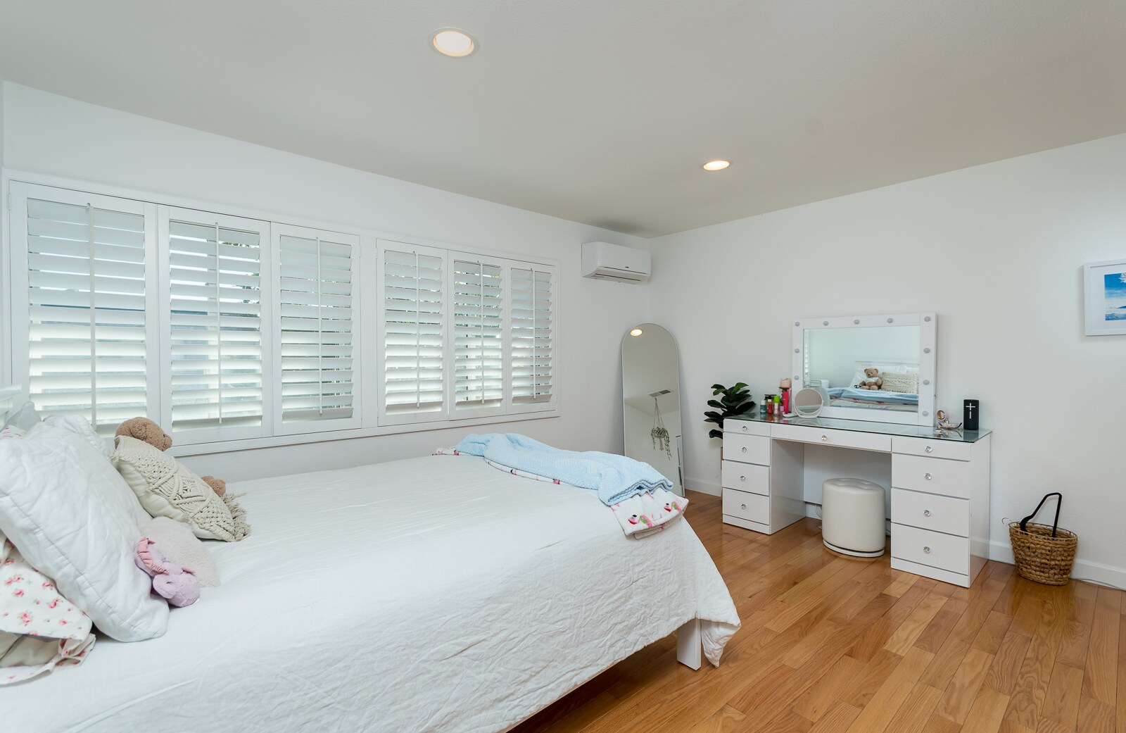 Building Photo - 783 Starlight Heights Dr