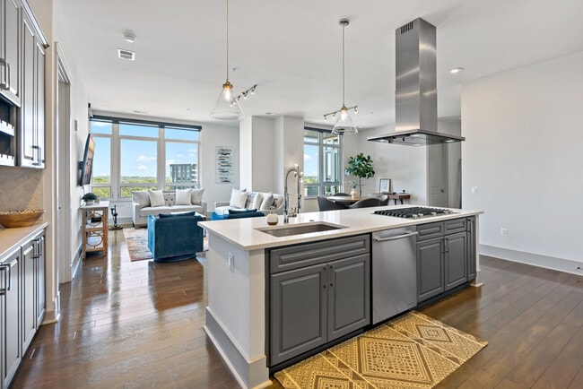 Building Photo - 1820 Fonthill Ct