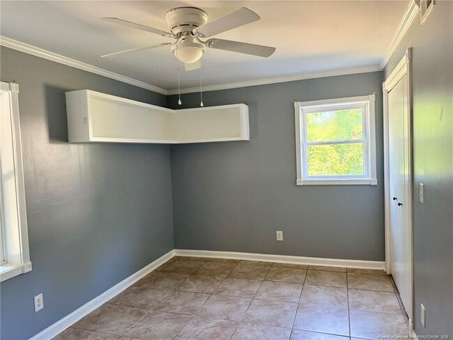 Building Photo - 6607 Sherrod Pl