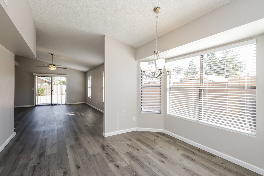 Building Photo - 4550 E Harmony Ave