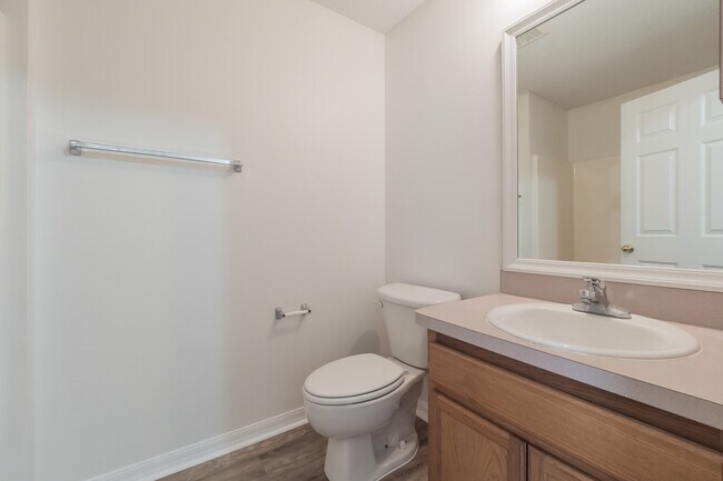 Building Photo - 502 Paulling Dr