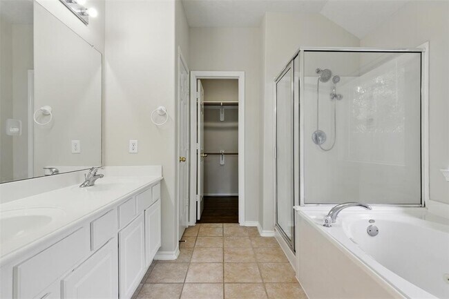 Building Photo - 4827 Claymill Ct