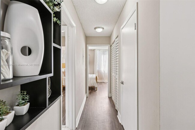 Building Photo - 4303 W Atlantic Blvd