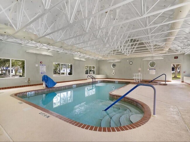 Building Photo - 5033 Coquina Crossing Dr
