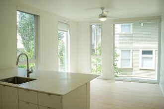 Building Photo - Modern 2nd Floor Corner Studio with D/W & Washer/Dryer!
