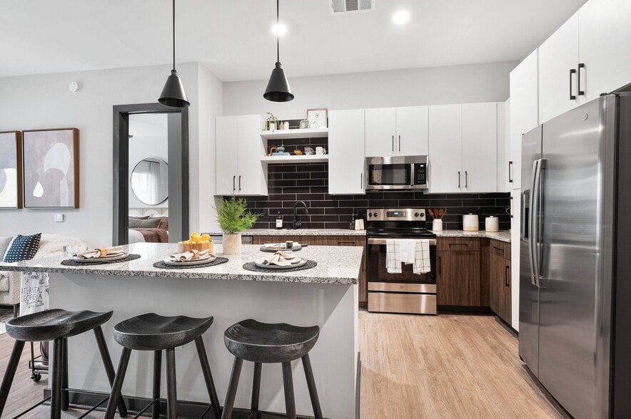 Building Photo - Vibe at Echo Street West