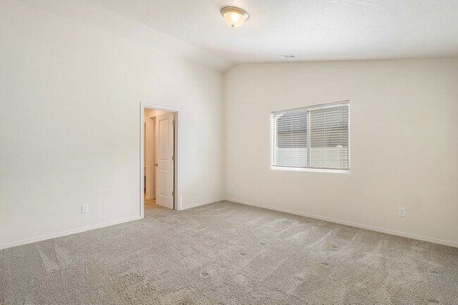 Building Photo - 4214 W Wood Ct
