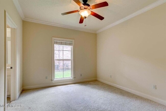 Building Photo - 143 Sonnett Cir
