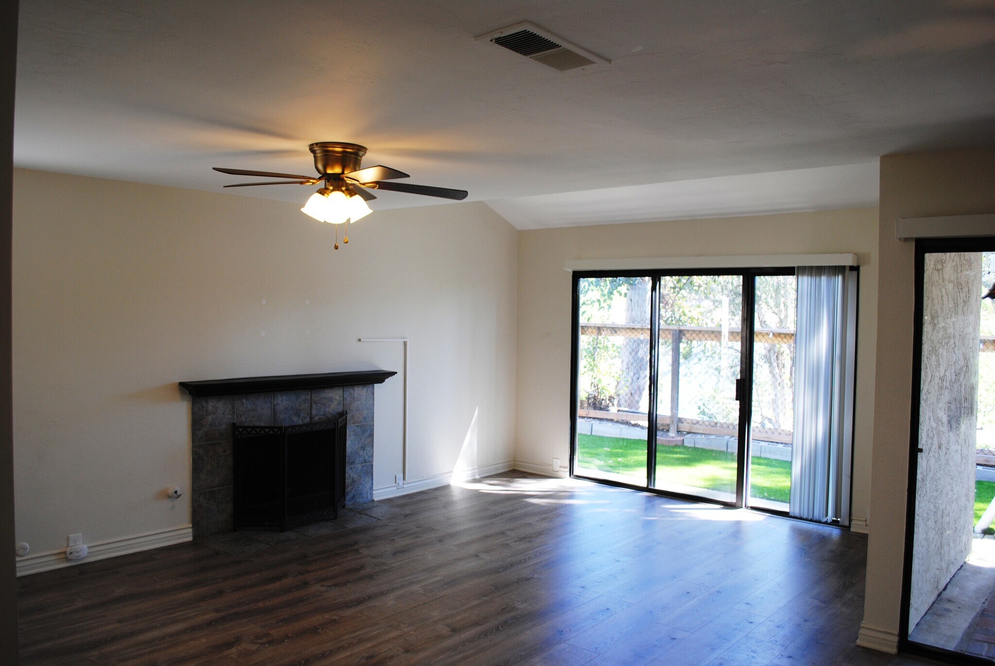 Building Photo - 5821 Portobelo Ct