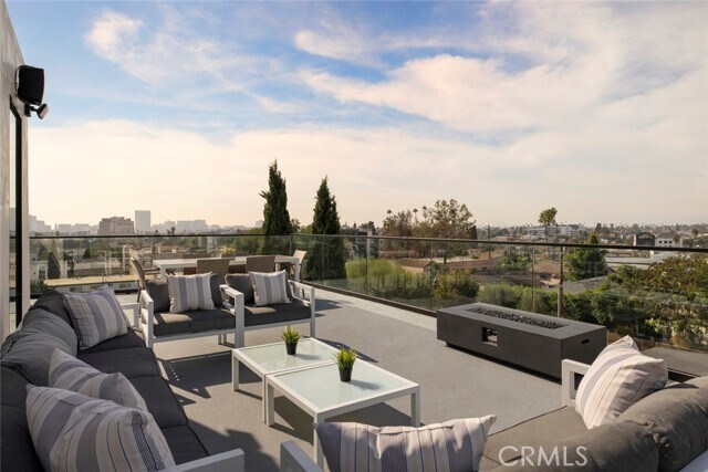 Building Photo - 3620 Ellsworth St