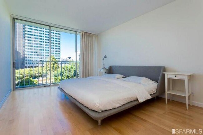 Building Photo - 1 bedroom in San Francisco CA 94109