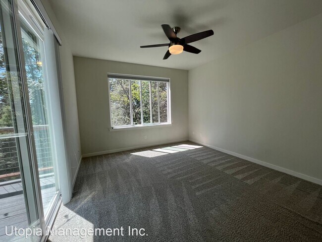 Building Photo - 4 br, 2 bath House - 540 Harman Way