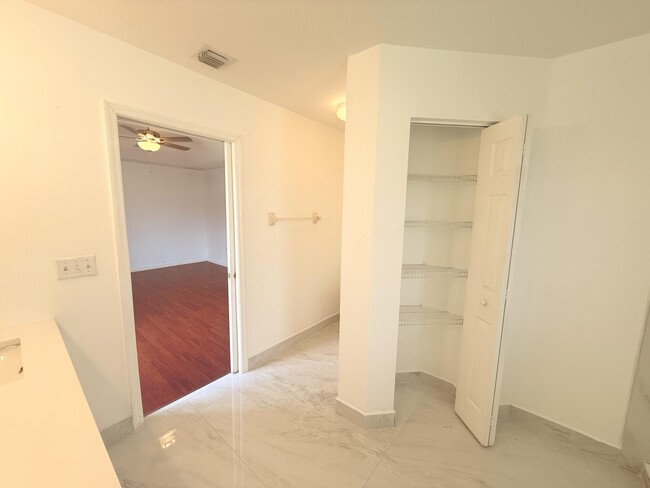 Building Photo - 4534 SW 127th Terrace