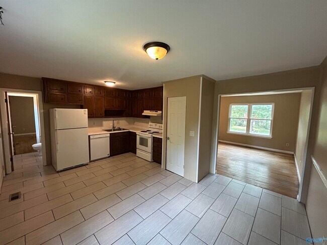 Building Photo - 3616 Judd Ave NW