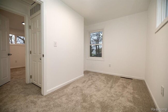 Building Photo - 9172 Millward Ave