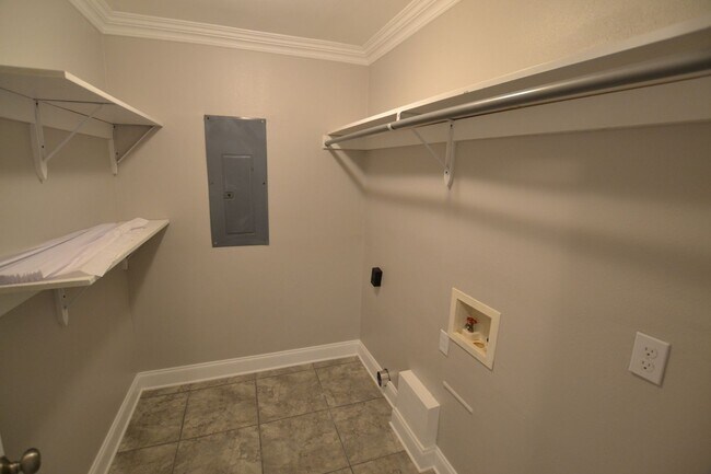 Building Photo - Zachary School District!  Newly remodeled 4 bedroom, 2.5 bath near downtown Zachary