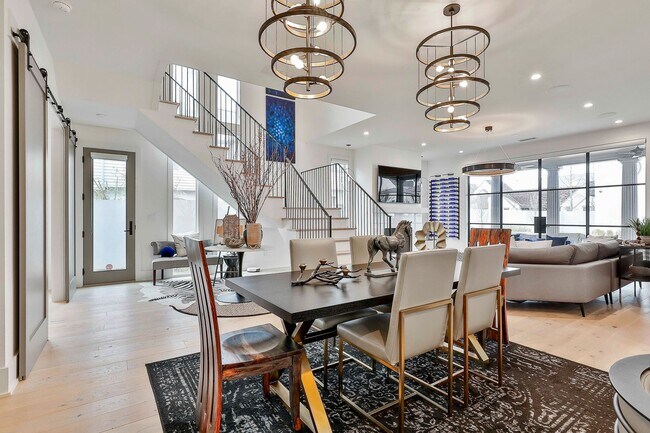 Building Photo - Modern Luxury Estate with Rooftop Deck in Trilith