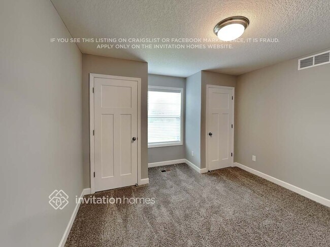 Building Photo - 9654 Canter court