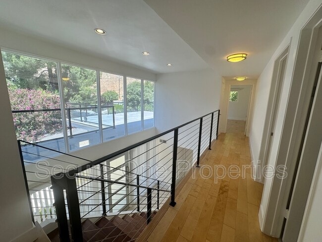 Building Photo - 4654 Galendo St