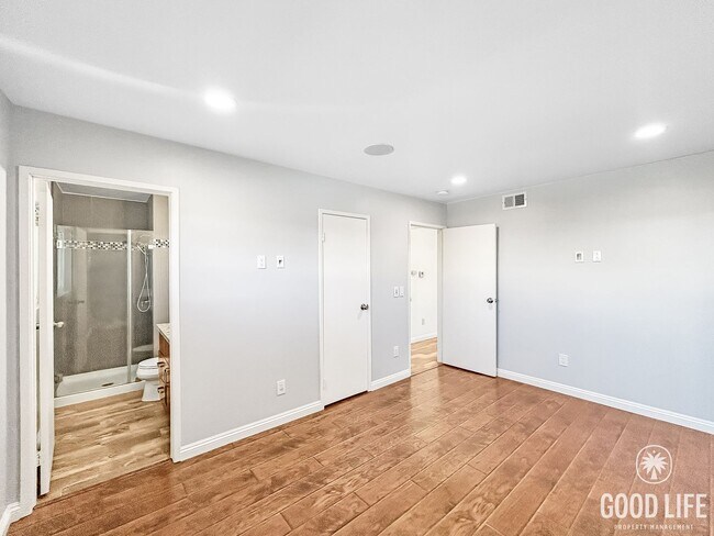 Building Photo - Beautiful 3BD/2BA W/ Private Pool, Attached Garage, and A/C in Clairemont!