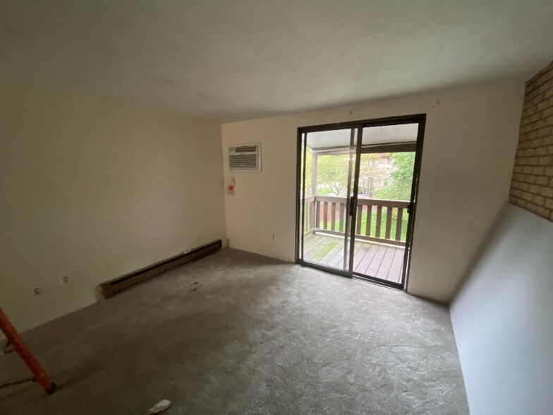 Building Photo - 20 Erick Rd