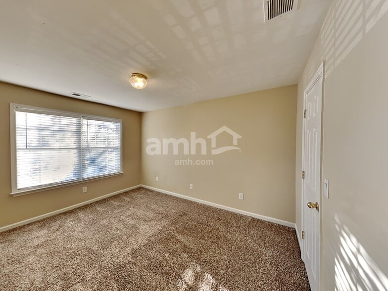 Building Photo - 2630 Gatewater Ct