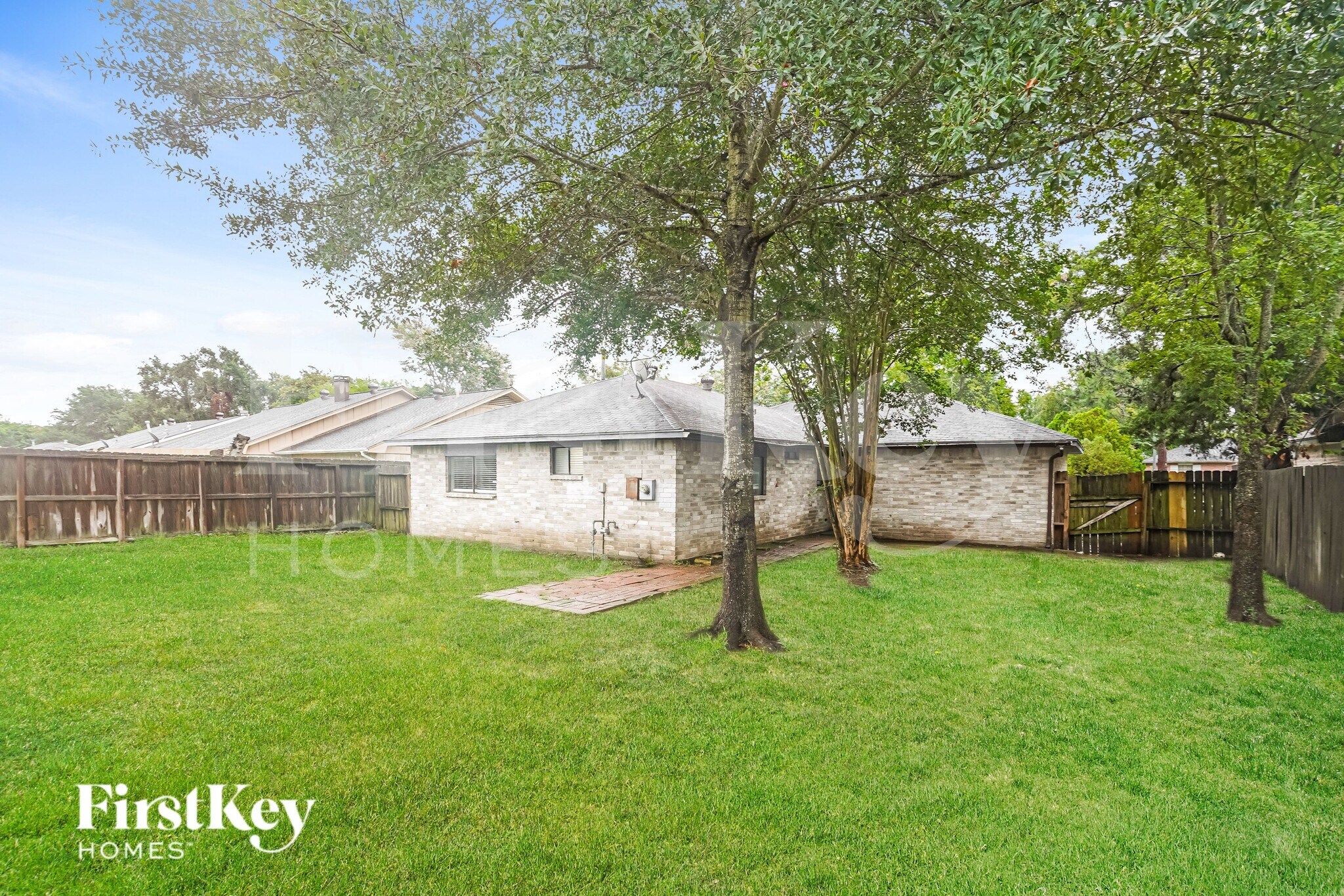 Building Photo - 18742 Glen Briar Ln