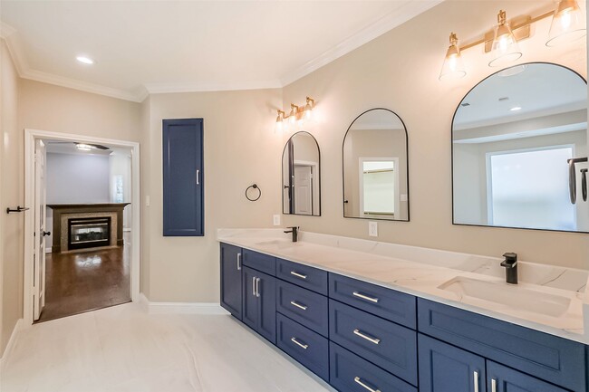 Building Photo - 3314 Winding Lake Way