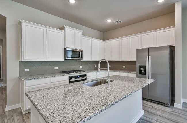 Building Photo - 10005 Red Beadtree Pl