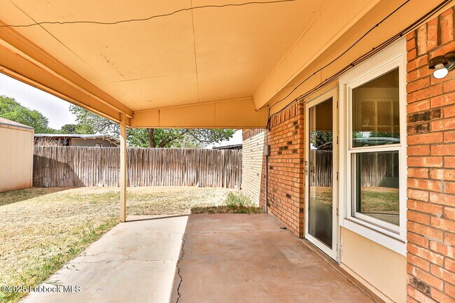 Building Photo - 8304 Fremont Ave