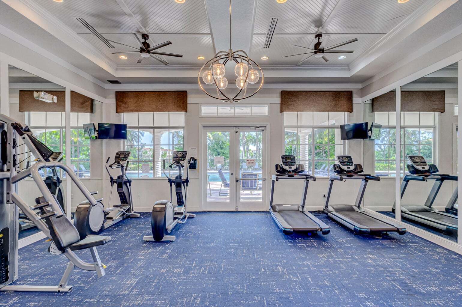 Building Photo - 5007 Woods Edge Cir