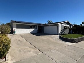 Building Photo - 4062 Mira Verde St