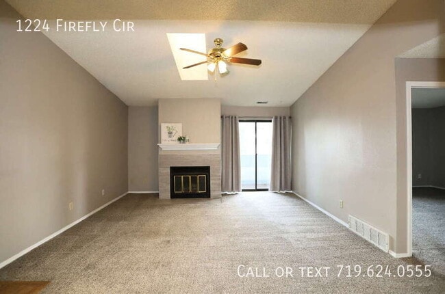 Building Photo - 1224 Firefly Cir